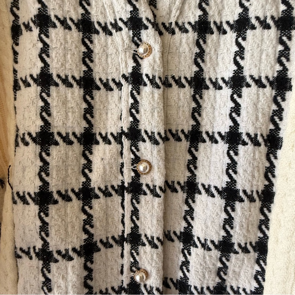 NWT Umgee Cream and Black Oversized Cardigan - Size Small - Picture 6 of 12